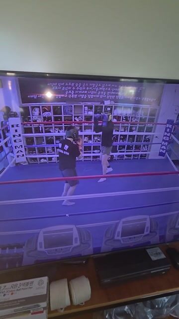 고예 vs 아저씨